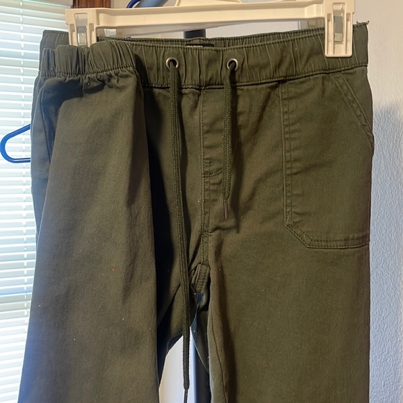 Green joggers - Picture 1 of 1